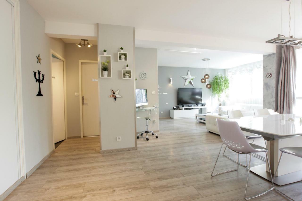 Le Celestay Villeurbanne Exterior foto