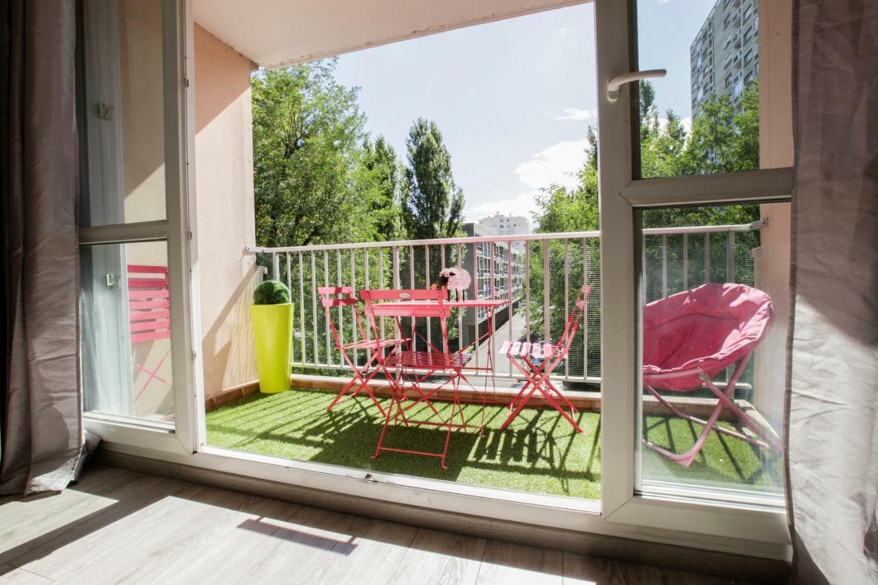 Le Celestay Villeurbanne Exterior foto